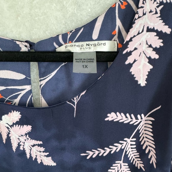 Bianca Nygard Sleeveless Blouse - Picture 3 of 4